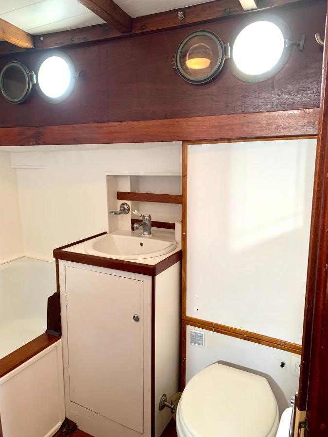 Port Deauville Yacht Vintage מראה חיצוני תמונה