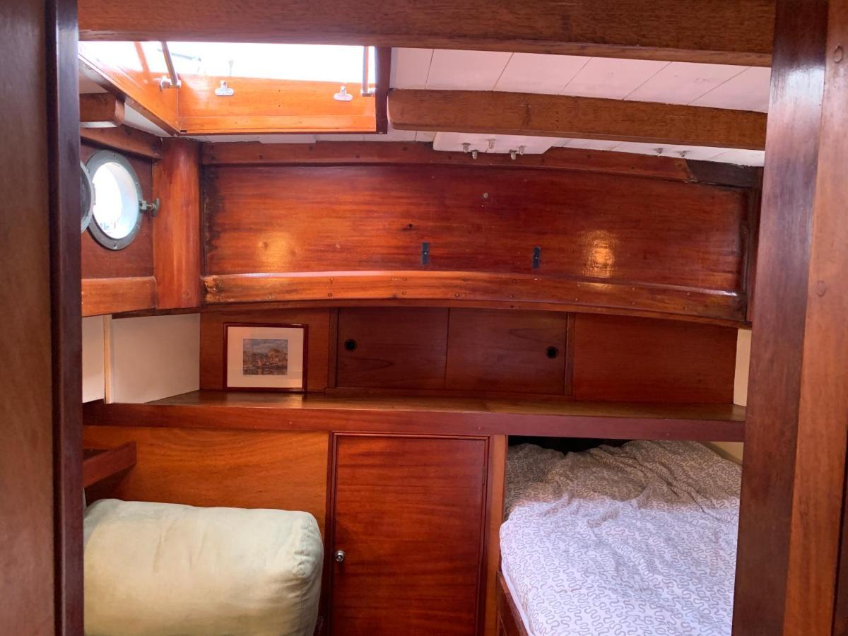 Port Deauville Yacht Vintage מראה חיצוני תמונה