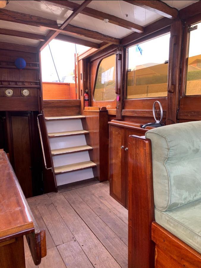 Port Deauville Yacht Vintage מראה חיצוני תמונה